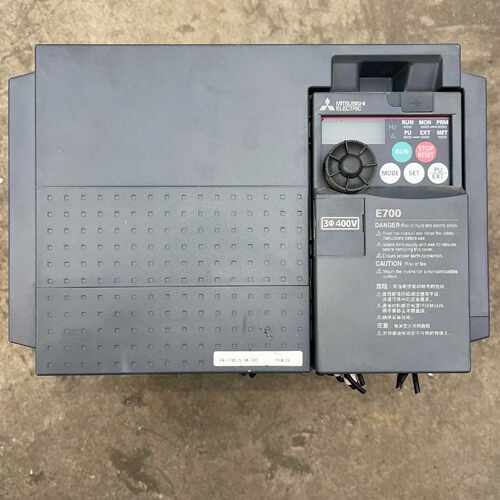 询价95新 装柜FR-E740-5.5K-CHT E700系列