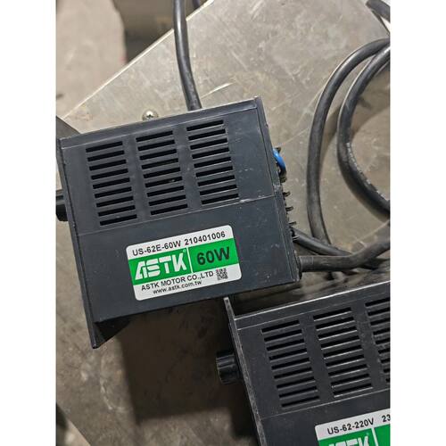 询价下单库存台湾海鑫ASTK US-62E-60W调速器 60W功率