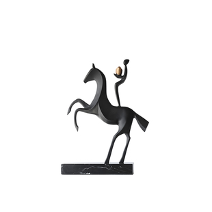 意式轻奢艺术马上有钱摆件样板间售楼处客厅玄关柜创意桌面装饰品