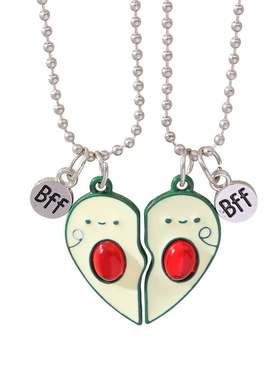爱心牛油果二人项链一人一半礼物