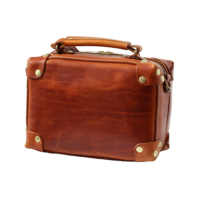 荣轻复古美式手工手提铆钉箱子包