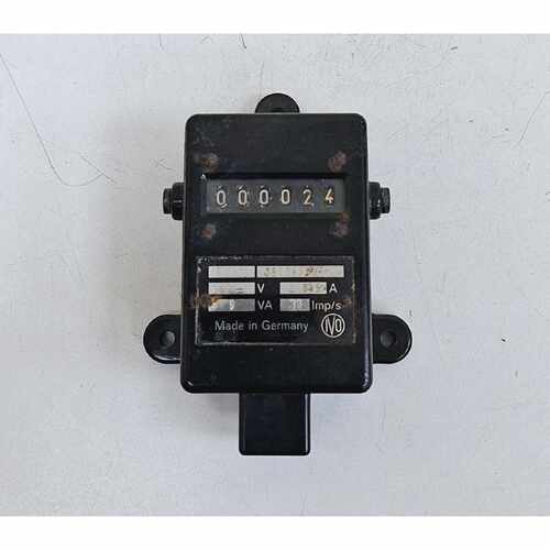 IVO F100.60 Counter Clock Counter 110V 0.045A 5VA