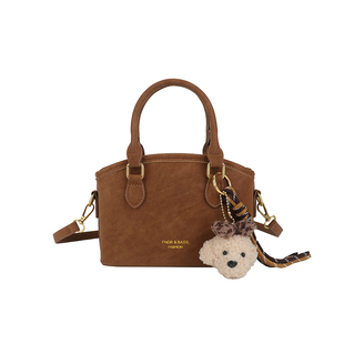 小众设计复古单肩包包女2025冬季超火巨好看手提包上班通勤斜挎包