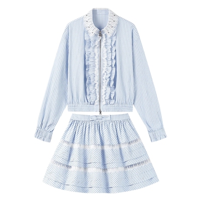 MISSCOCOON可可尼荷叶边蕾丝上衣