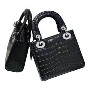 芬琳卡娜真皮镶钻鳄鱼纹漆皮戴妃包女手提斜挎小方链条宽肩单肩包