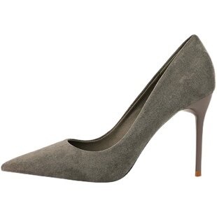 大码高跟鞋春秋绒面细跟尖头法式职业41一43鞋子女新款灰色OL礼仪