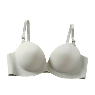 加厚5cm小胸显大内衣女聚拢防下垂文胸一片式无痕女士无钢圈胸罩