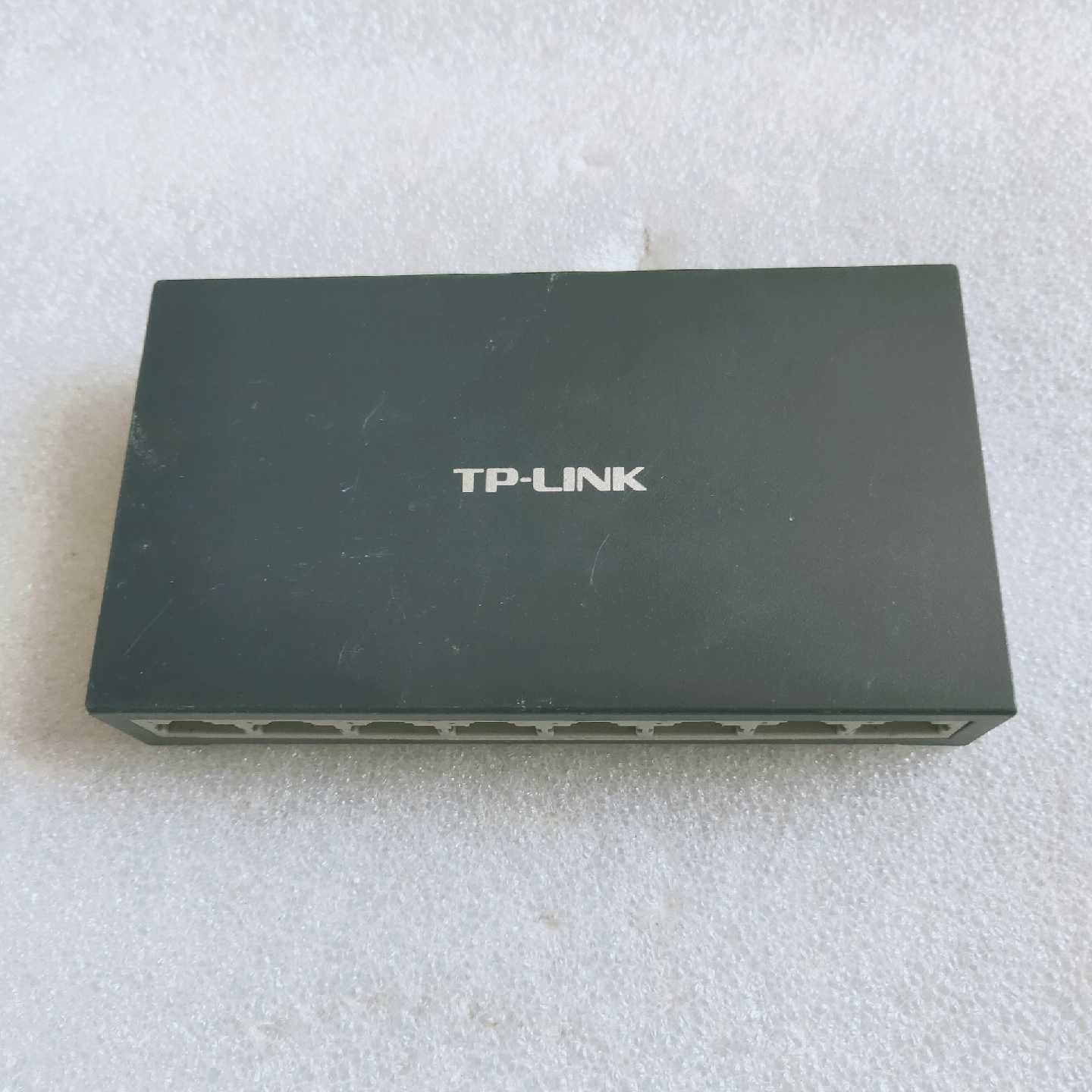 议价TPLinkTLSF1008D百兆交换机8口单机没可维修