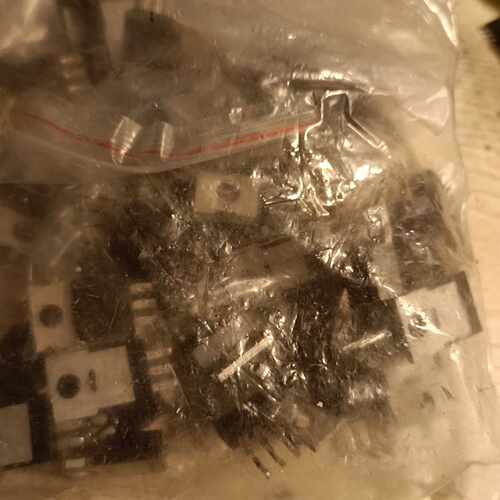 议价iRF540N场管    拆机管     一干只     包维修
