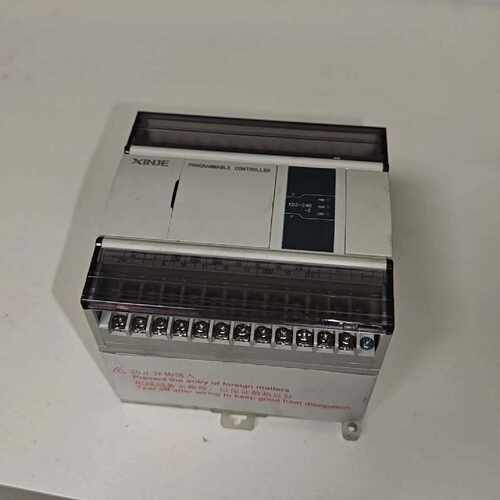 咨询后拍全新信捷XD3-24R-E PLC控制器，全新正品，无包装。