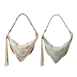 MONSECRET包 旭日信使包小众设计感通勤百搭度假三角型斜跨女包