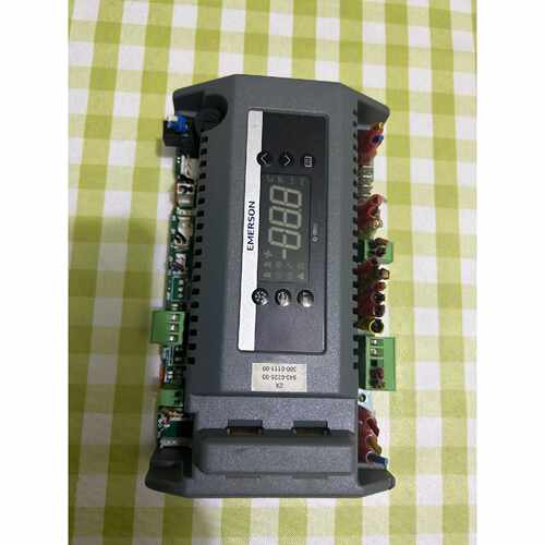 议价制冷机组控制器XCM25D 543-02适用
