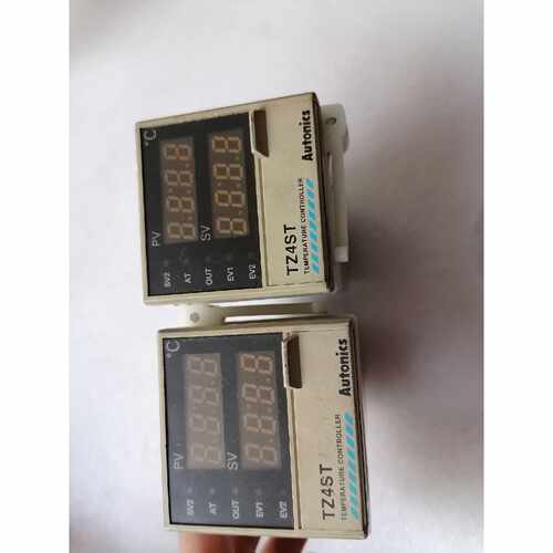 奥托尼克斯温度控制器TZ4ST-14R，设备拆机适合多种工业
