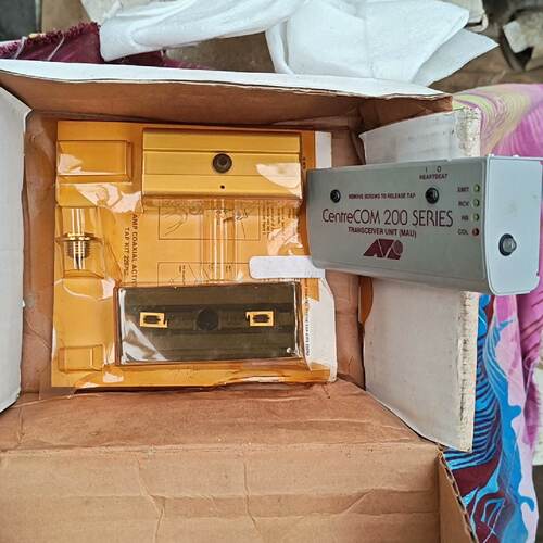Allied Telesyn CentreCOM 200系列