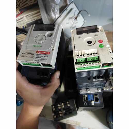 询价施耐得变频器 Altivar ATV12H075M2，0.7