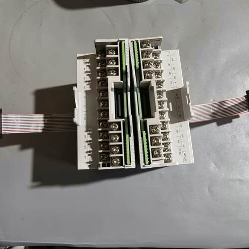溢价-PLC扩展模块 FX5-16EX/ES 24VDC供电