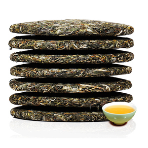 普洱茶生茶云南七子饼357g勐海布朗山春茶叶压制花果蜜香普洱生茶