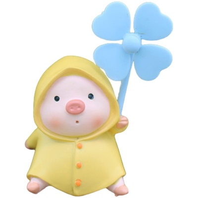 可爱雨衣小猪风车竹蜻蜓汽车载摆件自行车电瓶车电动摩托车装饰品
