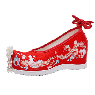 春秋新款古风中式禾服结婚鞋高低跟流苏红色翘头古装绣花汉服婚鞋