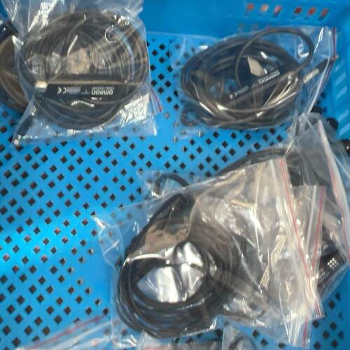 议价E9NC-TH12SF位移传感器，，适用
