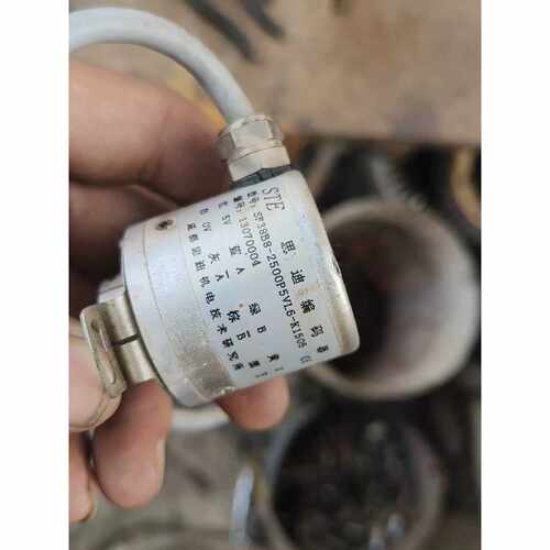 议价-思迪编码器SF38B82500P5VL6K1505工-可维修