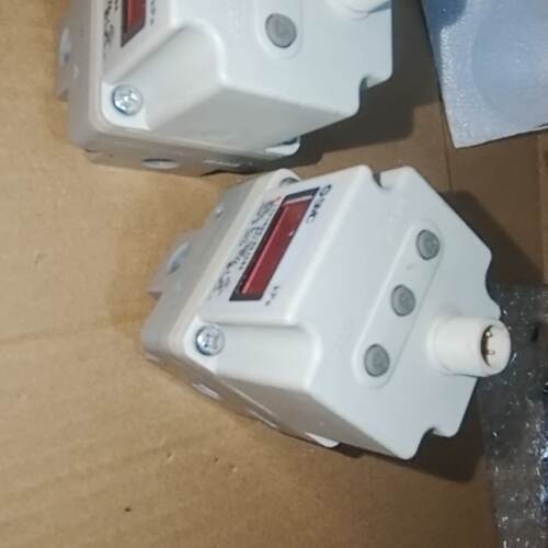 lTV1030-401CS5，DC24V，SMC比例阀，有2