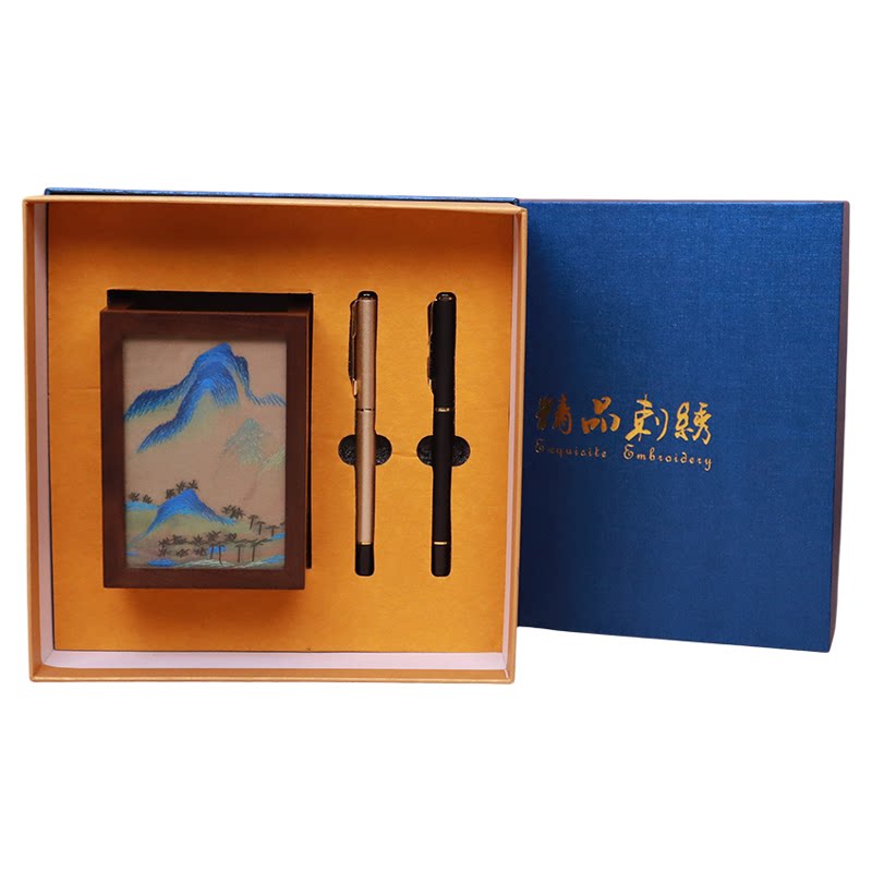 非遗苏绣胡桃木手工刺绣笔筒