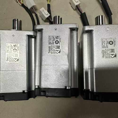 议价松下A6伺服电机 MHMF082L1V2M 750w带刹车 成色如图 功能包好