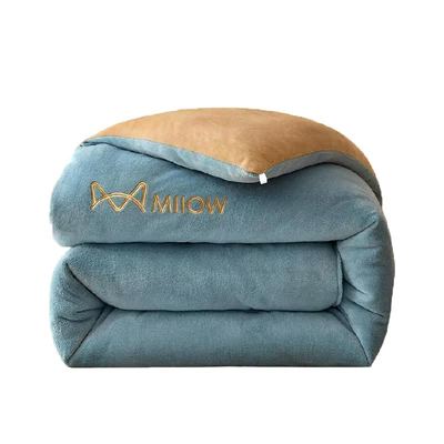 猫人加厚保暖牛奶绒被子