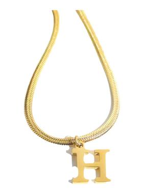 ins轻奢字母钛钢锁骨链女