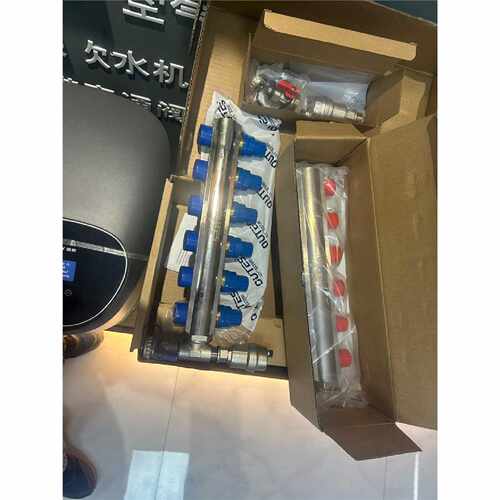 议价全新OUTES欧特斯分水器，原包装未拆，黄铜镀镍，主管DN2