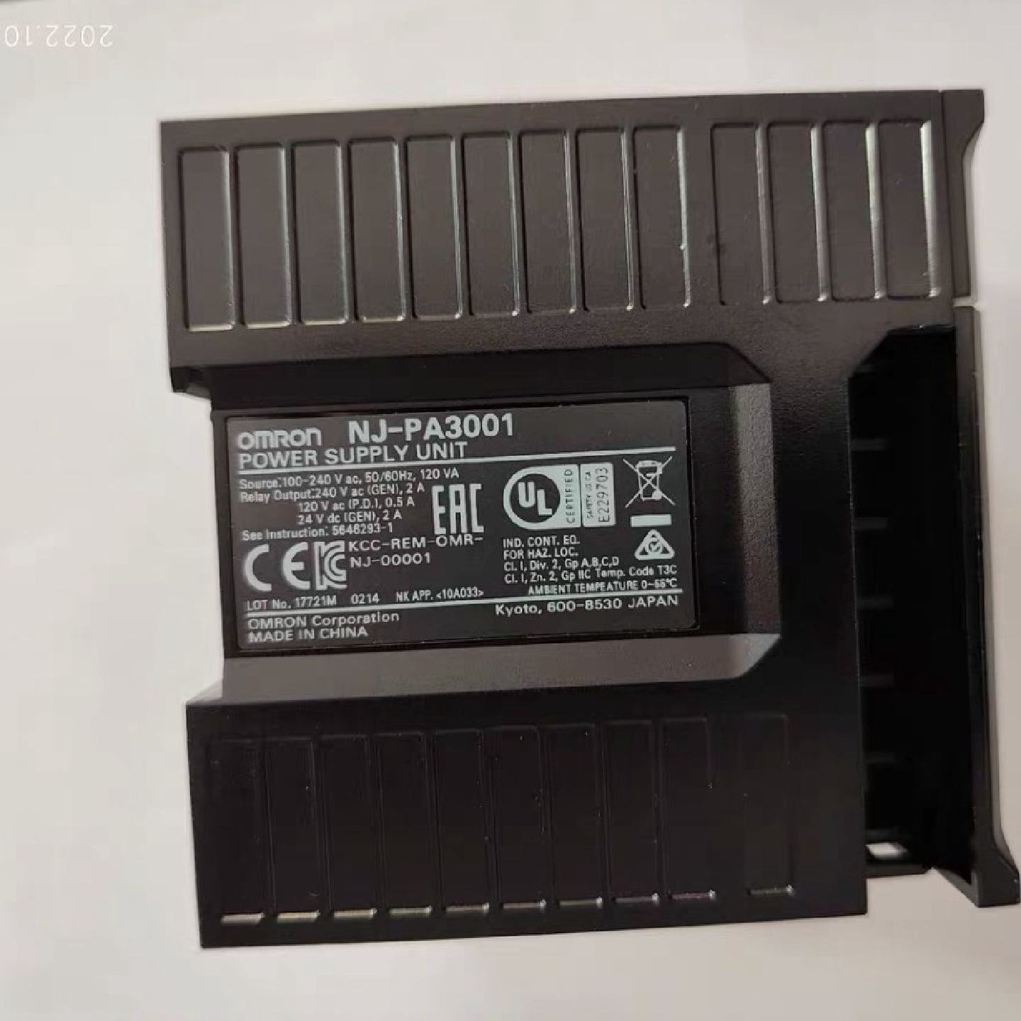 议价OMRONPLC模块NJ系列电源单元 NJ-PA3001电源电压AC100240V - 实物图