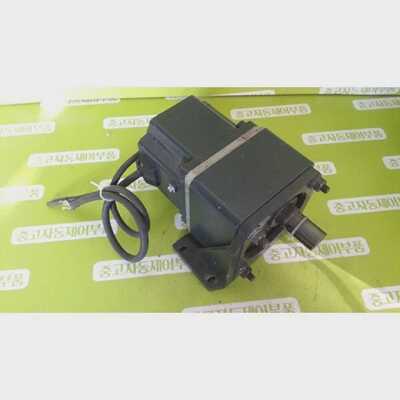 VEXTA BXM6200GFS GFS6G50 Gearhead Motor Tested