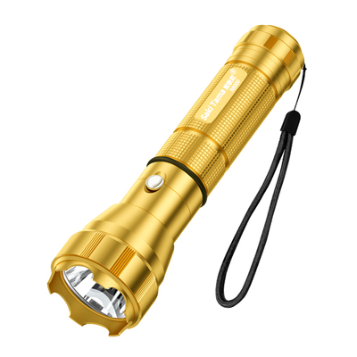 敢敢尼LED强光远射手电筒超亮