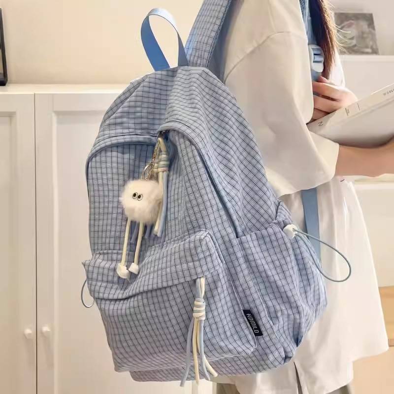 书包ins风小众初中女生2025新款高颜值旅游轻便双肩包女背包肩包