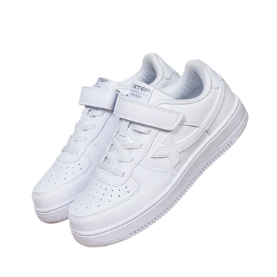 特步童鞋男童板鞋儿童小白鞋aj