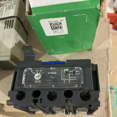 议价施耐德 EAV94326  EAV94314  EAV94298  EAV94006 UL/IEC现货