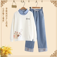 Белый демисезонный комплект, темные осенние штаны