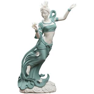 东方泥土蝶恋摆件陶瓷人物美女雕塑工艺品客厅博古架酒柜装饰摆设