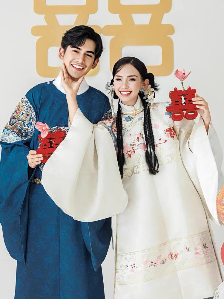 新款影楼中式拍照主题服装情侣写真复古宋代婚纱古装礼服明制汉服