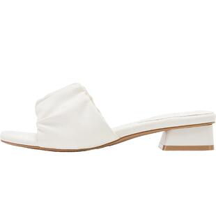 达芙妮凉拖鞋女外穿夏2026新款粗跟拖鞋女款法式百搭一字拖云朵鞋