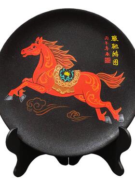 龙山黑陶马年看盘手绘礼盒摆件
