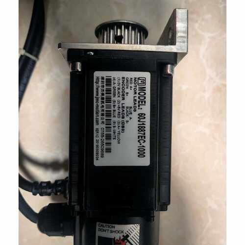 电机型号60J1887EC-1000步进电机，雷赛M542C