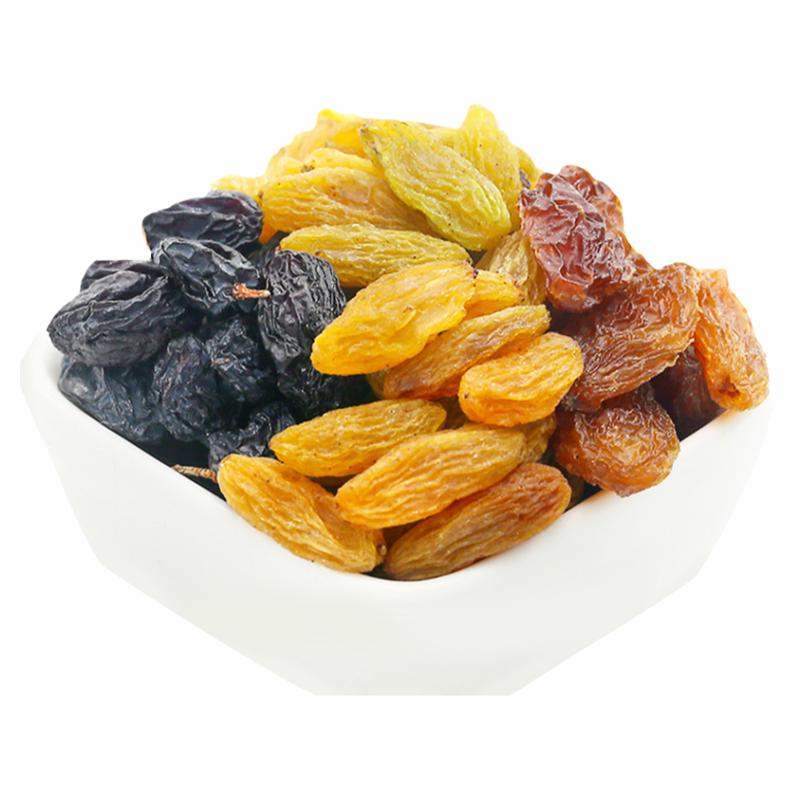玫瑰红树上黄黑加仑绿宝石葡萄干