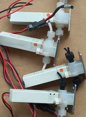 SMC LVM105R-5A1U-3三通电磁阀，99新，