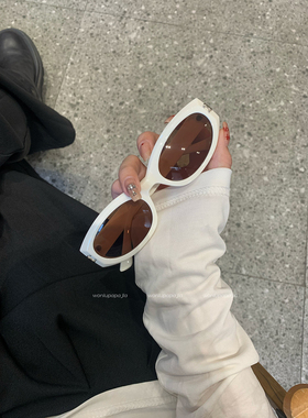 甜酷bi入~椭圆白框墨镜女款高级感ins网红街拍太阳眼镜防紫外线
