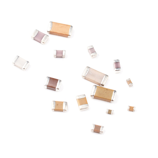 1206贴片电容器104M 33nF/47/100/220/330/470NF  25v 50V ±10%
