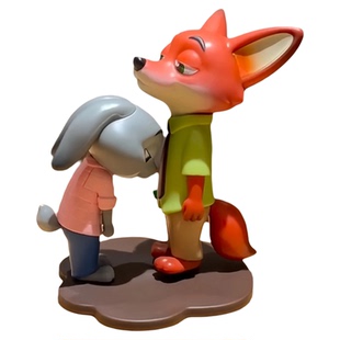 拍档甜蜜依靠手办疯狂动物城朱迪尼克公仔桌面潮玩汽车摆件