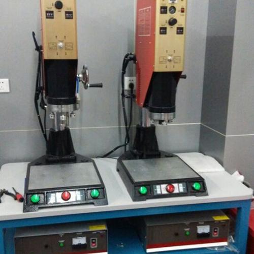 超声波焊接机，厂家供应全自动卷筒倒置式超声波追频氏超声波