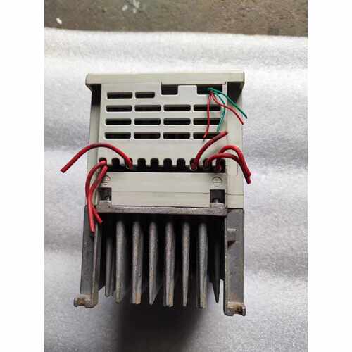 议价拆机LS变频器LSLV0015C1001N1.5KW维修
